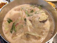 原汤豆米火锅-四季喧黔味豆米火锅(万达广场店)