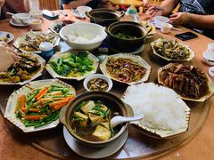 客家煎酿豆腐煲-幽优农庄·森波拉特色本地农家菜