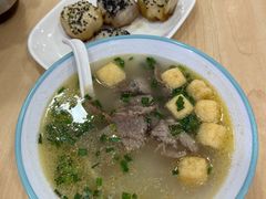 -小杨生煎(成山巴黎春天店)