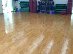 -一兆韦德健身(梅川店)