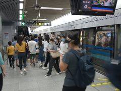 -华西坝(地铁站)