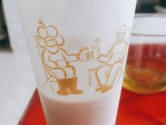 -喜茶(北京华贸购物中心店)