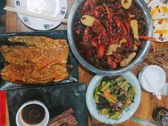 -柒五龙虾(八王寺店)