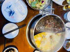-亿诣蝎府炸酱面羊蝎子火锅(酷车小镇店)