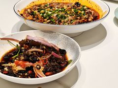 -万重锦·人文川菜馆(骡马市店)