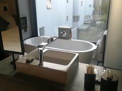 -厦门华轩里山海间酒店(原乐雅无垠酒店)