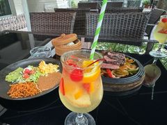 -Pistolera Mexican Cantina女枪手墨西哥餐厅(碧云路店)