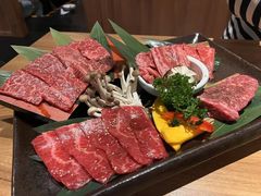 -炼火烤肉店