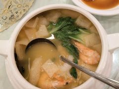 一品海鲜煲-江南村酒家