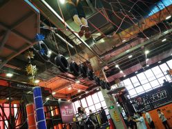 -嗨翻Hi-Fun竞技主题乐园·蹦床团建生日聚会(五棵松华熙店)
