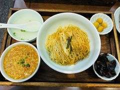 -蟹上黄·蟹黄面·江南糖水(人民广场店)
