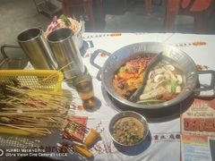 -大芊金重庆串串火锅(南京路店)