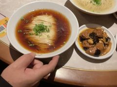 -松鹤面馆·古法焖肉面(观前店)