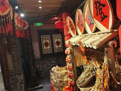 -鱼满舱·鲜活海鲜·正宗鲁菜