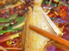 -鸿顺老铁锅美蛙鱼府(解放碑店)