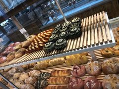 -焙丽拾光(麦凯乐直营店)