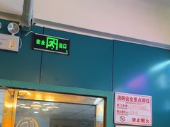 -荒岛实景沉浸密室(江汉路1店)