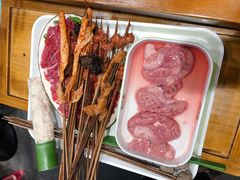 -两三事小郡肝串串香火锅(桂庙店)
