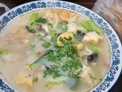 -陈仓老街美食天地