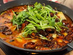-荆九爷爆炒桥头三嫩(云南北路店)