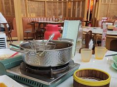 -潮界(虹桥新天地店)