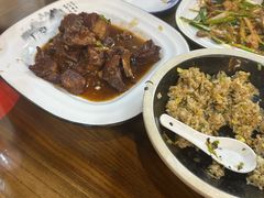 -缘来聚·徽菜名店(黄山宏村店)