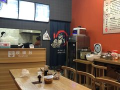 -左左香老潼关肉夹馍(龙山一路店)