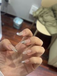 -晨·艺美甲美睫