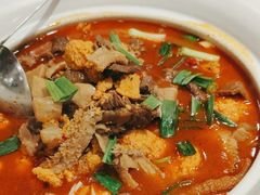 -黄泥岗·地道湖北菜(奥特莱斯店)