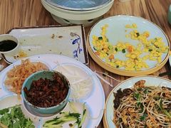 -合合春饼·酱骨·东北菜(潘家园店)