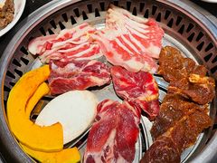 -木槿花韩式炭烤·熟成肉工坊(孙文东路店)