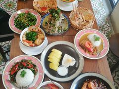 -曼谷食堂·泰国家庭料理(丹桂路店)