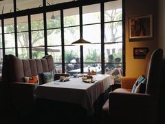 靠窗位-T館·花园艺术餐厅