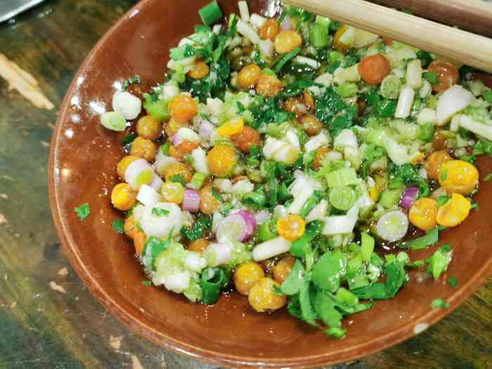 蜀芊芊·串串香(天邻风景店)-"第一次去吃,两个人吃,就在网上团了个