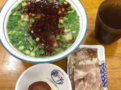 -穆芳阁兰州纯汤牛肉面(西安总店)