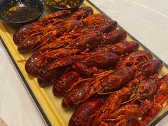 -肥肥虾庄·金牌油焖大虾(首义路店)