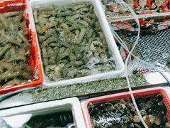 -霞涌市场海鲜摆卖区