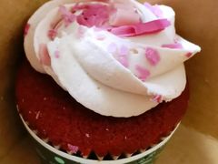 草莓杯子蛋糕-星巴克(深圳侨城街店)