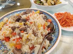 -汗腾格里·风味餐厅(新疆驻京办店)