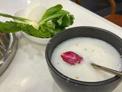 -土连锅·现熬养生汤锅(梁家巷店)