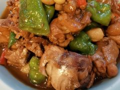 青阳生炒鸡-三道菜(明堂公园店)