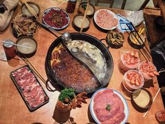 -周小明火锅(黑金冠社区店)