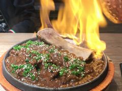 -蜜桃餐厅·伴山(湖滨商业街店)