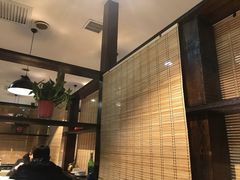 -六福烧烤酒馆(秦隆步行街店)