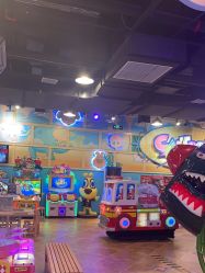 -卡通尼乐园(银泰店)