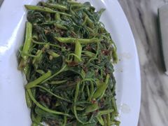 -新峰肉骨茶