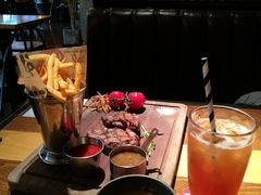 -FAT COW(虹梅路店)