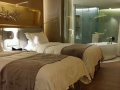 android_upload_pic-青岛银沙滩温德姆至尊酒店