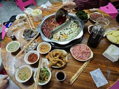 -储奇门鳝鱼火锅(总店)