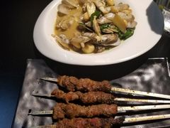 -西街夜油条·麻团包乌饭